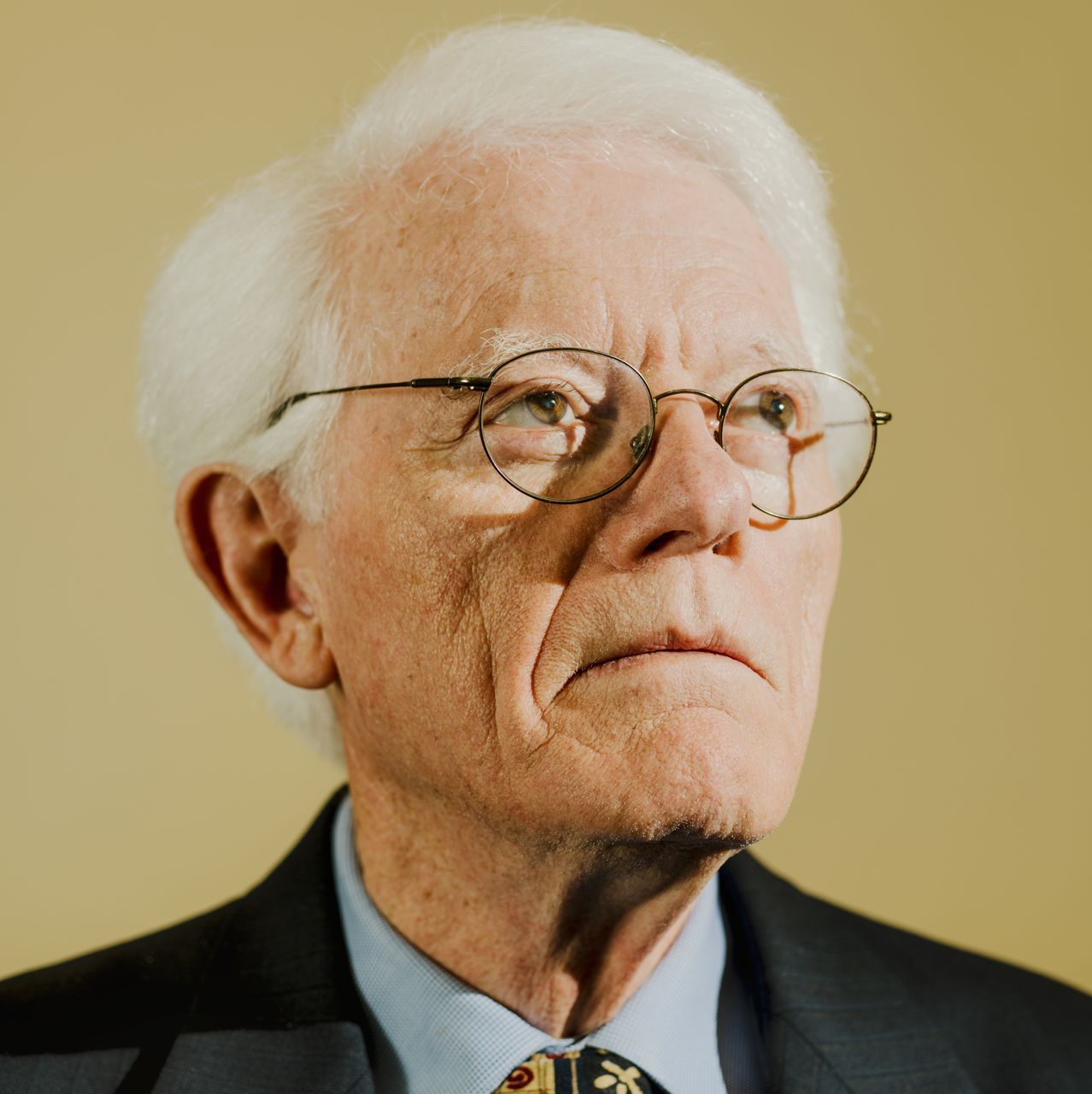 Photo of author Peter Lynch